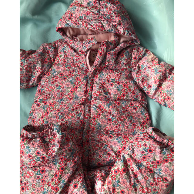 babyGAP(ベビーギャップ)のbaby GAP （18-24）ジャンプコート（手、足カバー付き） キッズ/ベビー/マタニティのベビー服(~85cm)(カバーオール)の商品写真