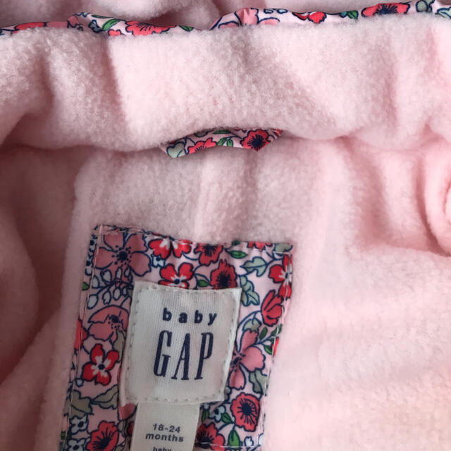 babyGAP(ベビーギャップ)のbaby GAP （18-24）ジャンプコート（手、足カバー付き） キッズ/ベビー/マタニティのベビー服(~85cm)(カバーオール)の商品写真