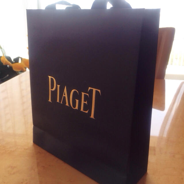 PIAGET(ピアジェ)のPIAGETピアジェ♡ショップ袋 レディースのバッグ(ショップ袋)の商品写真