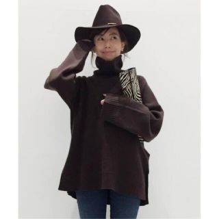 アパルトモンドゥーズィエムクラス(L'Appartement DEUXIEME CLASSE)の新品タグ付き！アパルトモン☆ブラウンのMIddle gauge KNIT(ニット/セーター)