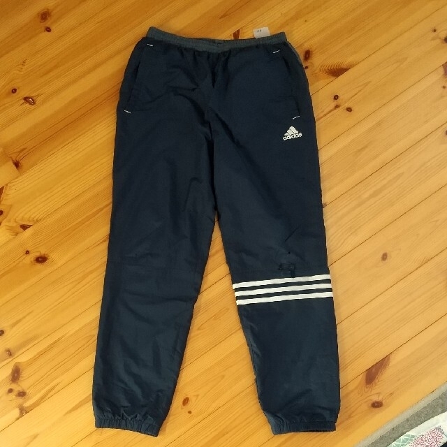 adidas(アディダス)のアディダス　パンツ160 キッズ/ベビー/マタニティのキッズ服男の子用(90cm~)(パンツ/スパッツ)の商品写真