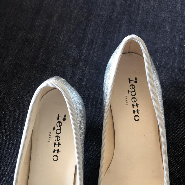 repetto(レペット)のrepetto レザーパンプス　シルバー　37.5(23) レディースの靴/シューズ(ハイヒール/パンプス)の商品写真