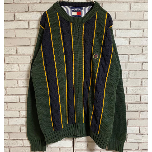 TOMMY HILFIGER(トミーヒルフィガー)の90s 古着 トミーヒルフィガー ニット 刺繍ロゴ アースカラー ゆるだぼ メンズのトップス(ニット/セーター)の商品写真