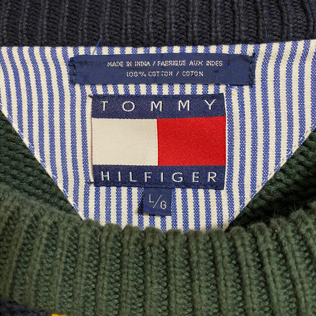 TOMMY HILFIGER(トミーヒルフィガー)の90s 古着 トミーヒルフィガー ニット 刺繍ロゴ アースカラー ゆるだぼ メンズのトップス(ニット/セーター)の商品写真