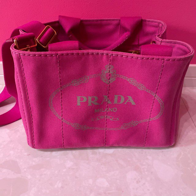 PRADA カパナ ピンク