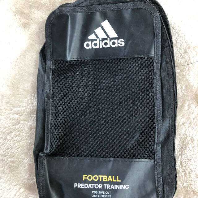 adidas(アディダス)のadidas スポーツ/アウトドアのサッカー/フットサル(その他)の商品写真