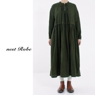 ネストローブ(nest Robe)のnest robe（ネストローブ）| リネンタックネックワンピース(ロングワンピース/マキシワンピース)