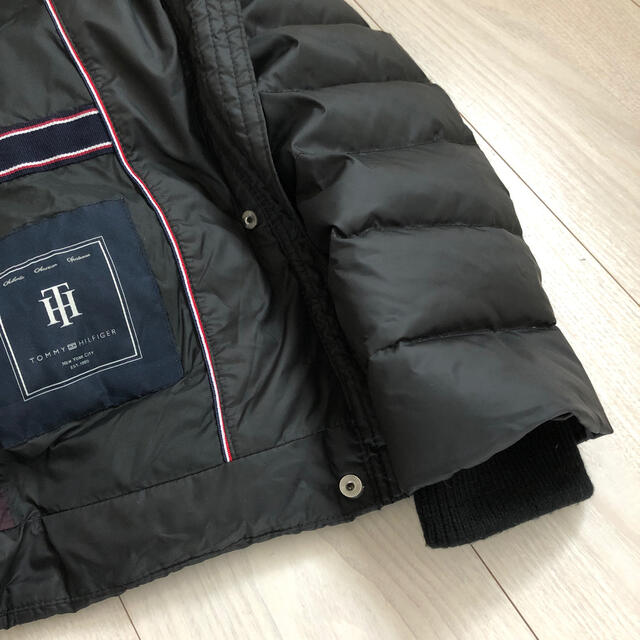 TOMMY HILFIGER(トミーヒルフィガー)のTOMMY HILFIGER 黒ダウンジャケット レディースのジャケット/アウター(ダウンジャケット)の商品写真