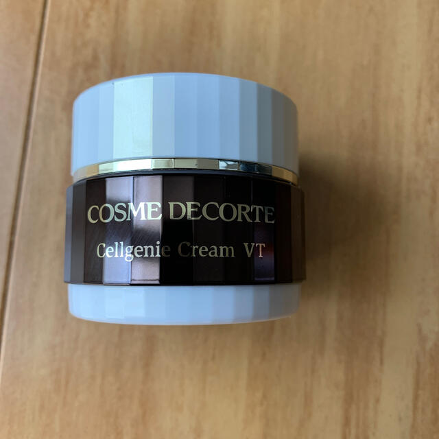 COSME DECORTE(コスメデコルテ)のセルジェニー　クリーム　VT コスメ/美容のスキンケア/基礎化粧品(フェイスクリーム)の商品写真