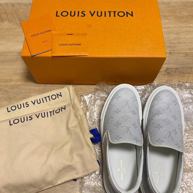 LOUIS VUITTON(ルイヴィトン)のルイヴィトン　スニーカー トロカデロライン メンズの靴/シューズ(スニーカー)の商品写真