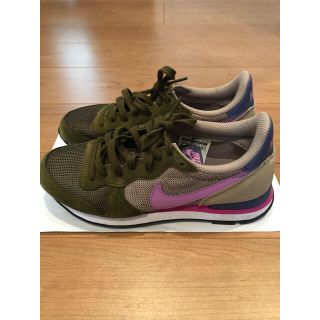 ナイキ(NIKE)のNIKEスニーカー　インターナショナリスト　23.5cm(スニーカー)