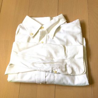 ユニクロ(UNIQLO)のユニクロ　白シャツ　長袖　メンズ　XLサイズ　未着用(シャツ)