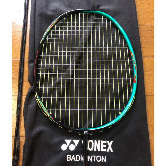 YONEX バドミントンラケット ヨネックス アストロクス88S 3UG5