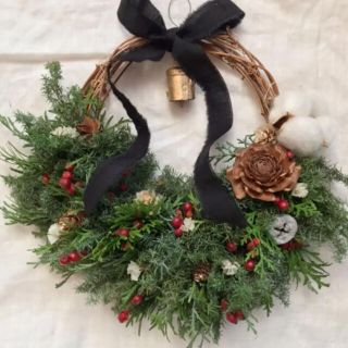 コットンフラワーのクリスマス　リース　26cm ドライフラワー(リース)