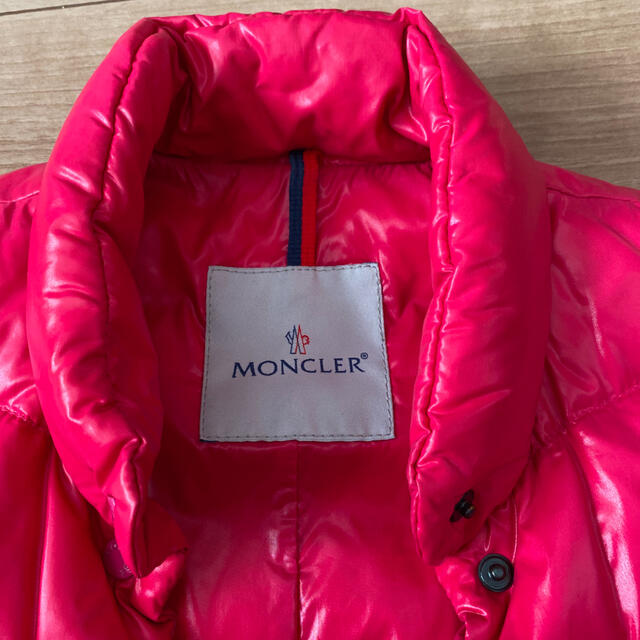 MONCLER(モンクレール)のモンクレール　ダウンベスト　 レディースのジャケット/アウター(ダウンベスト)の商品写真