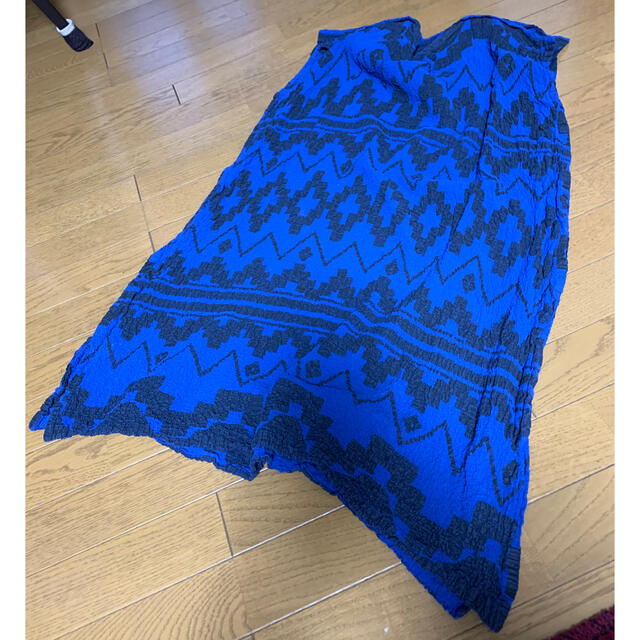 PLEATS PLEASE ISSEY MIYAKE(プリーツプリーズイッセイミヤケ)のme ワンピース レディースのワンピース(ひざ丈ワンピース)の商品写真