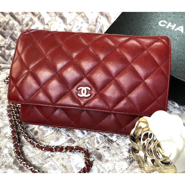 CHANEL(シャネル)のCHANEL   マトラッセチェーンウォレット レディースのバッグ(ショルダーバッグ)の商品写真