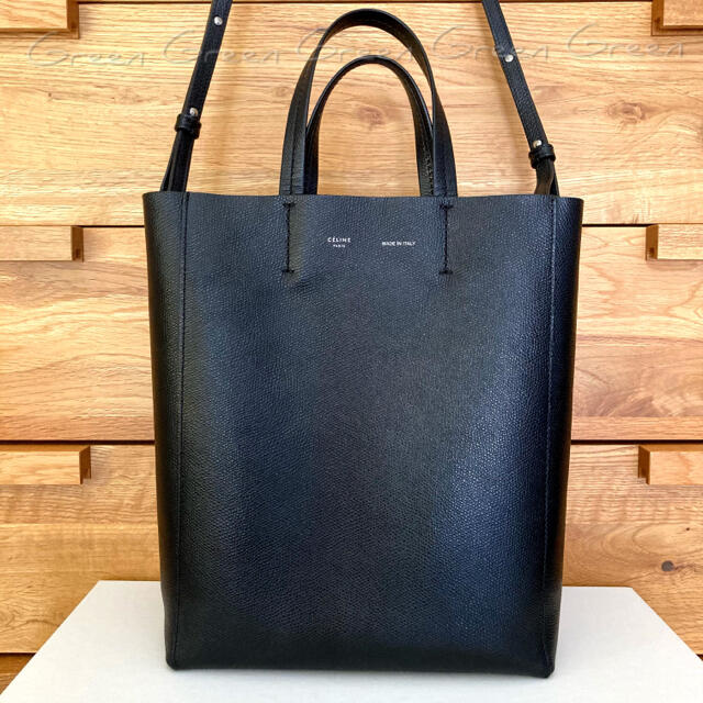 CELINE　スモール　バーティカル　カバ　フィービー　セリーヌ