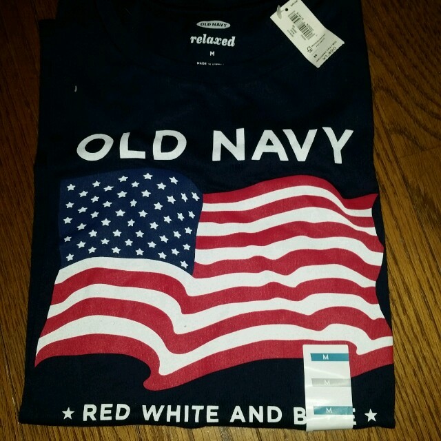 Old Navy(オールドネイビー)の星条旗Tシャツ レディースのトップス(Tシャツ(半袖/袖なし))の商品写真