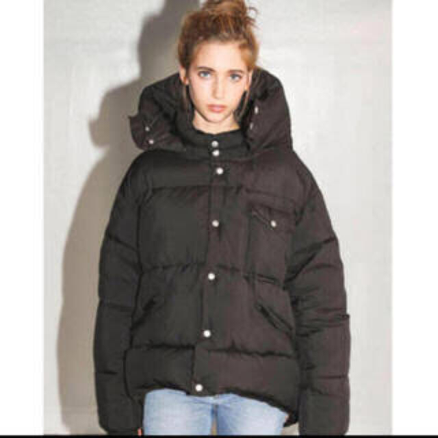 ダウンジャケットALEXIASTAM Oversized Padded Jacket