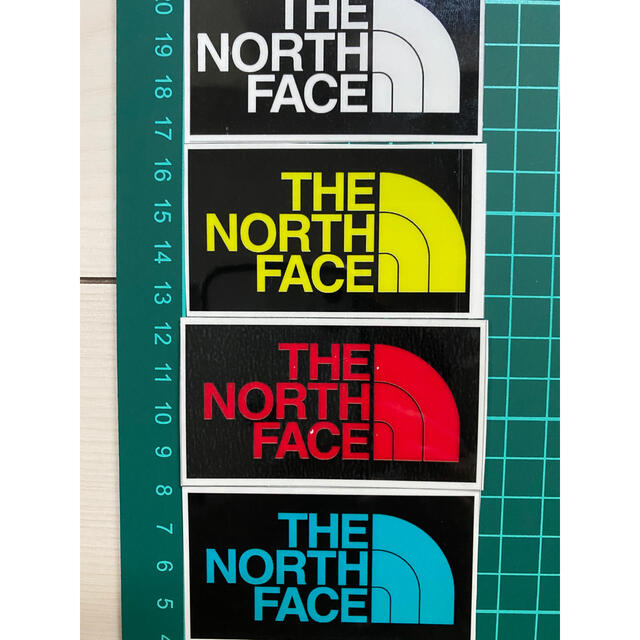 THE NORTH FACE(ザノースフェイス)のノースフェイス・5枚セット・5色　ラミネートUV加工済、耐光性もあります！ 自動車/バイクのバイク(ステッカー)の商品写真