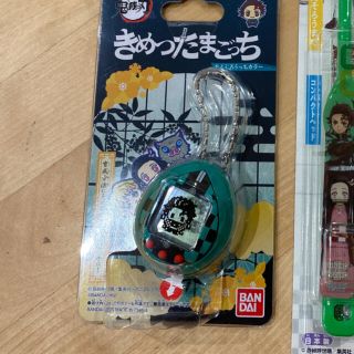 バンダイ(BANDAI)の最安値出品　鬼滅の刃たまごっち(キャラクターグッズ)