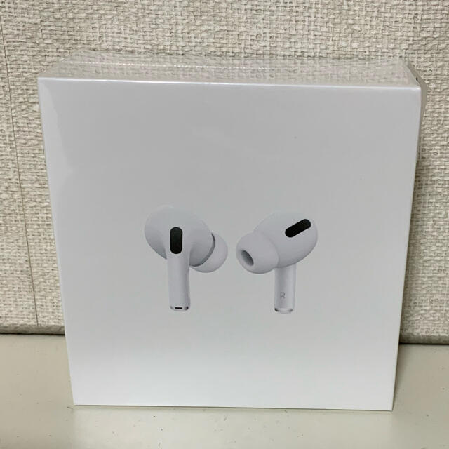 Apple(アップル)の新品未使用 Apple AirPods Pro エア ポッズ プロ スマホ/家電/カメラのオーディオ機器(ヘッドフォン/イヤフォン)の商品写真