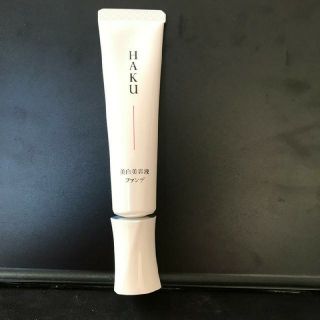 シセイドウ(SHISEIDO (資生堂))のHAKU 薬用美白美容液　(医薬部外品) ファンデオークル10 (ファンデーション)