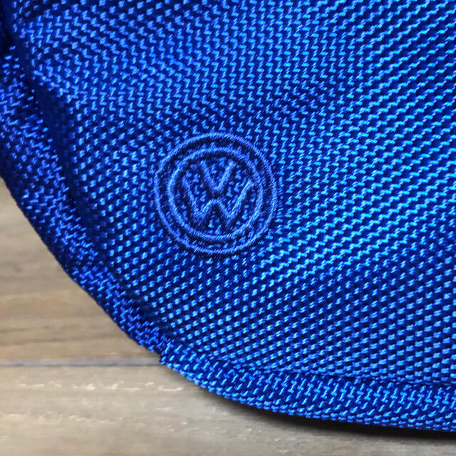 Volkswagen(フォルクスワーゲン)の☆フォルクスワーゲン　斜め掛けバッグ☆新品・未使用 メンズのバッグ(ボディーバッグ)の商品写真