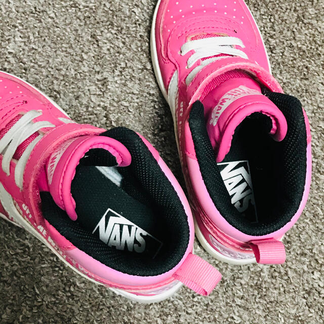 VANS - 【美品】VANS(バンズ)☆ハイカットスニーカー☆ピンク VANS - 【美品】VANS(バンズ)☆ハイカットスニーカー☆ピンク