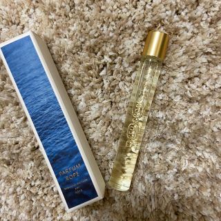 アダムエロぺ(Adam et Rope')のオードトワレ　ロールオン 10ml  ビューティフル アティチュード(香水(女性用))