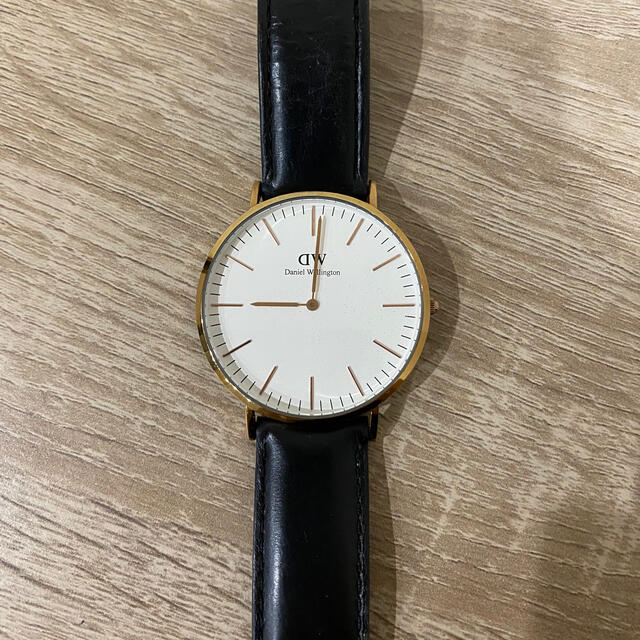 Daniel Wellington(ダニエルウェリントン)のダニエルウェリントン　40mm  ゴールド ブラックベルト レディースのファッション小物(腕時計)の商品写真