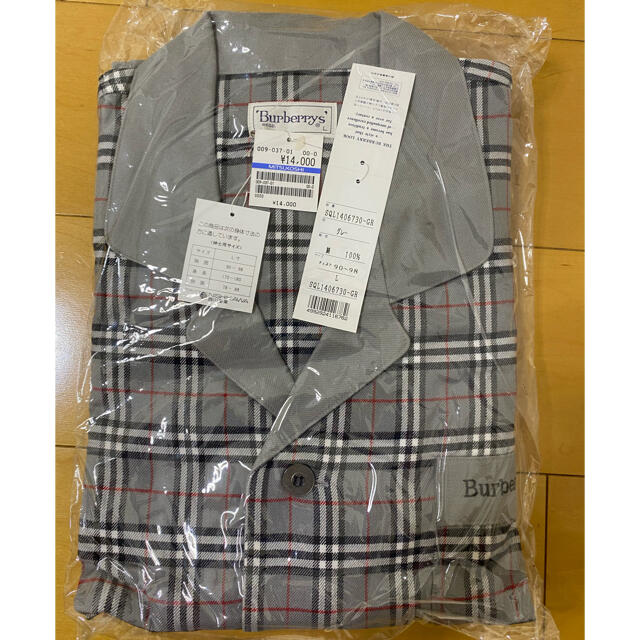新品未使用 BURBERRY バーバリー パジャマ 長袖 ノバチェック タグ付き-
