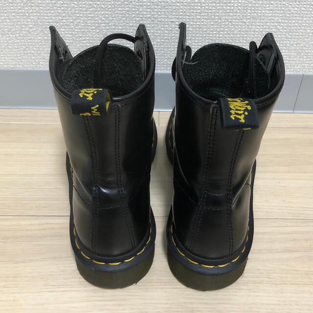 Dr.Martens 8ホール