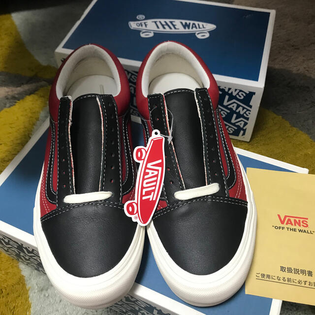 VANS(ヴァンズ)の♡み～すけ様専用♡VANS OLD SCHOOL VLT LX＆DENHAM レディースの靴/シューズ(スニーカー)の商品写真