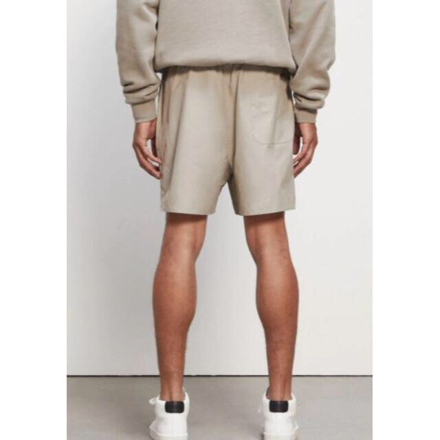 FEAR OF GOD(フィアオブゴッド)のS / ESSENTIALS Moss Volley Shorts Tan メンズのパンツ(ショートパンツ)の商品写真