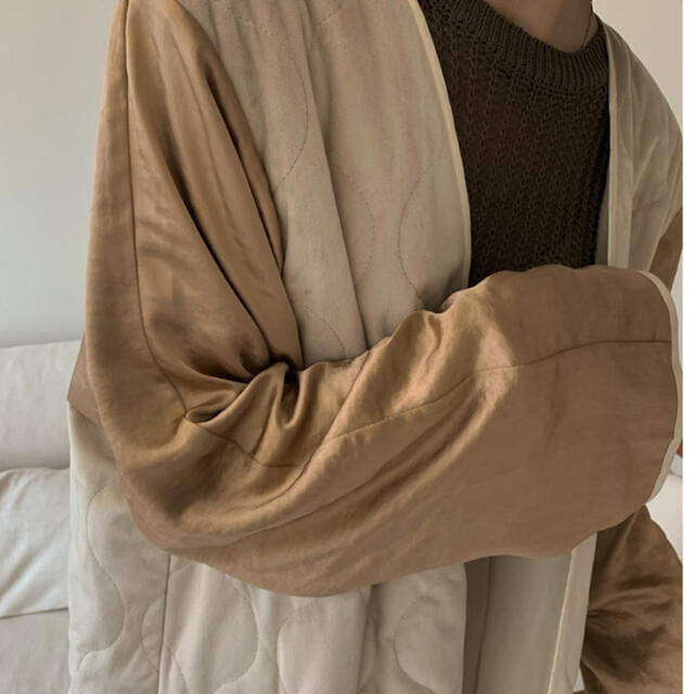 TODAYFUL(トゥデイフル)のamiur アウター　vintage satin gown coat レディースのジャケット/アウター(ロングコート)の商品写真