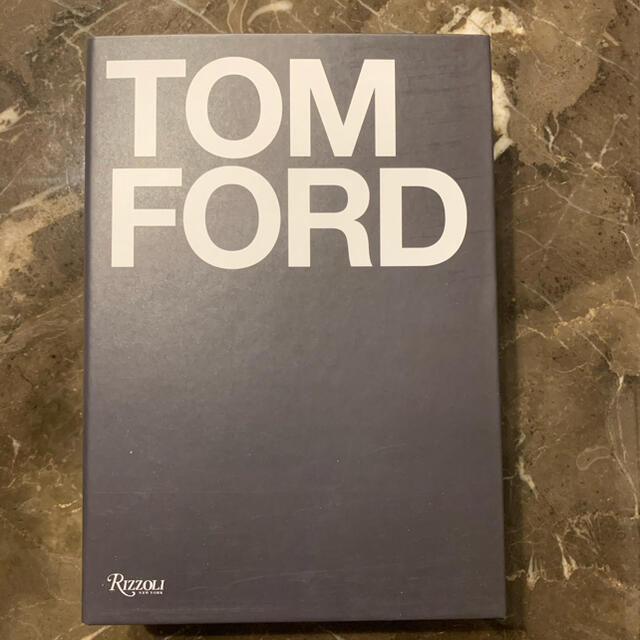 TOM FORD(トムフォード)のTOM FORD トムフォード　インテリア　フェイク洋書　オブジェ インテリア/住まい/日用品のインテリア小物(置物)の商品写真