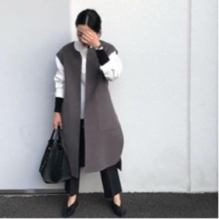 最終値下げ 美品 yonfa ジレ GRAY