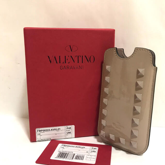 valentino garavani(ヴァレンティノガラヴァーニ)の【正規品】美品✨ヴァレンティノガラヴァーニ /スマホケース スマホ/家電/カメラのスマホアクセサリー(モバイルケース/カバー)の商品写真