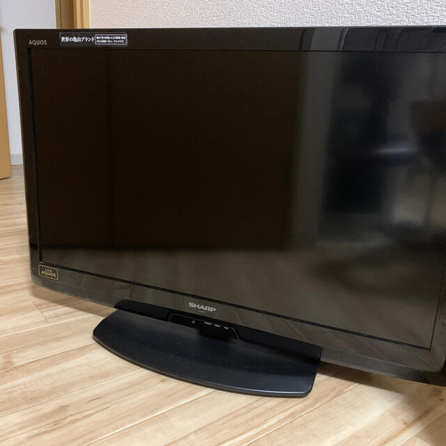 SHARP 32型テレビ