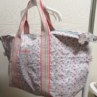 キャスキッドソン(Cath Kidston)の【目立った傷汚れなし】トラベルバック／Cath Kidston(トートバッグ)