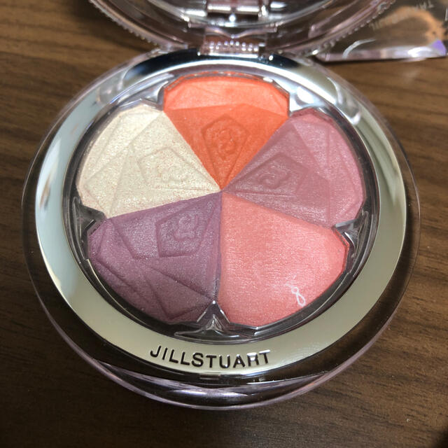 JILLSTUART(ジルスチュアート)のブルームミックスブラッシュコンパクト08 コスメ/美容のベースメイク/化粧品(チーク)の商品写真