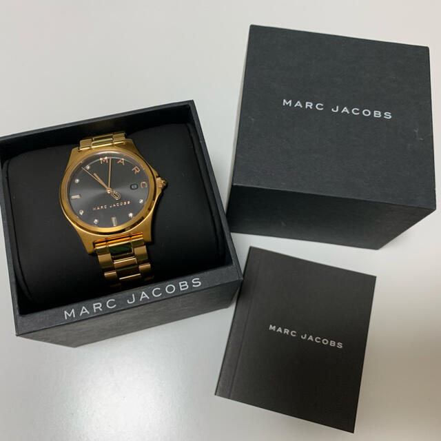 marc  jacobs 腕時計