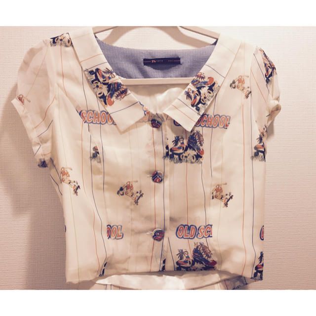 2% TOKYO(トゥーパーセントトウキョウ)の未使用 ♡ ショート丈シャツ レディースのトップス(シャツ/ブラウス(半袖/袖なし))の商品写真