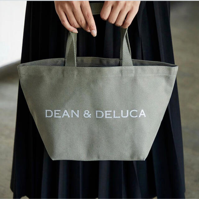 DEAN&DELUCAクリスマス限定トートバックsサイズ