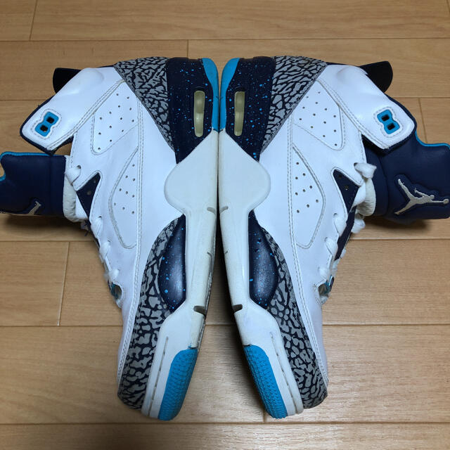 NIKE(ナイキ)の2014 JORDAN SON OF LOW 28.5cm メンズの靴/シューズ(スニーカー)の商品写真