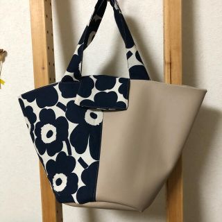 マリメッコ(marimekko)のマリメッコの生地でハンドメイドバッグ(バッグ)