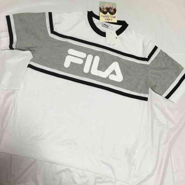 しまむら(シマムラ)の新品 FILA しまむら Tシャツ レディースのトップス(Tシャツ(半袖/袖なし))の商品写真