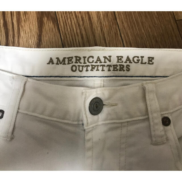 American Eagle(アメリカンイーグル)のAMERICANEAGLEホワイトスキニー メンズのパンツ(デニム/ジーンズ)の商品写真